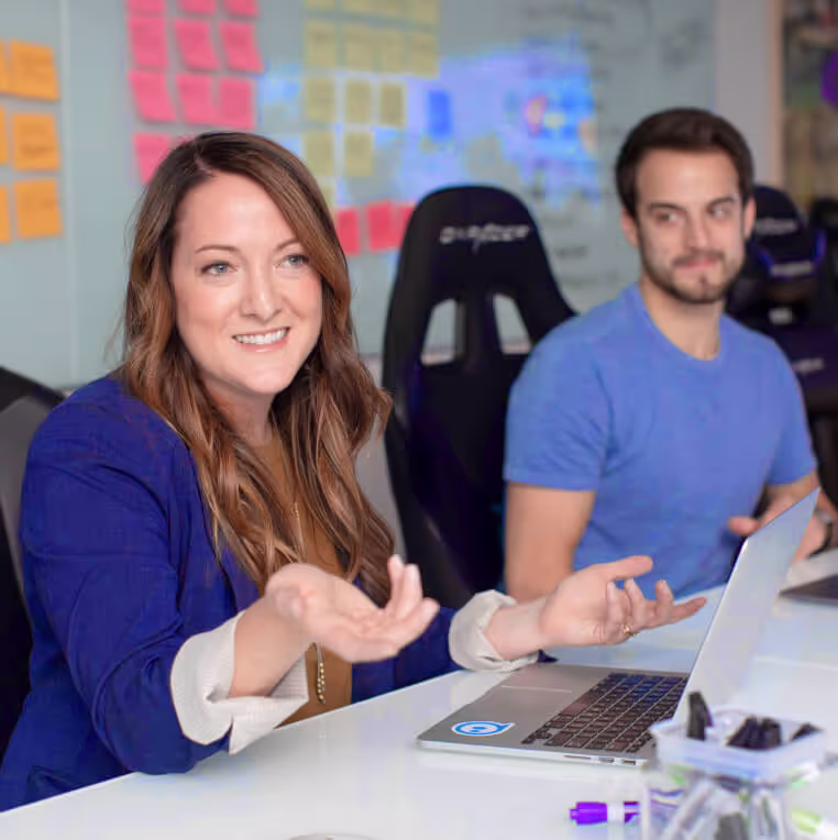 Imagem mostrando o Procurement usando o relatico: o software SRM para gerenciamento estratégico Lieferant